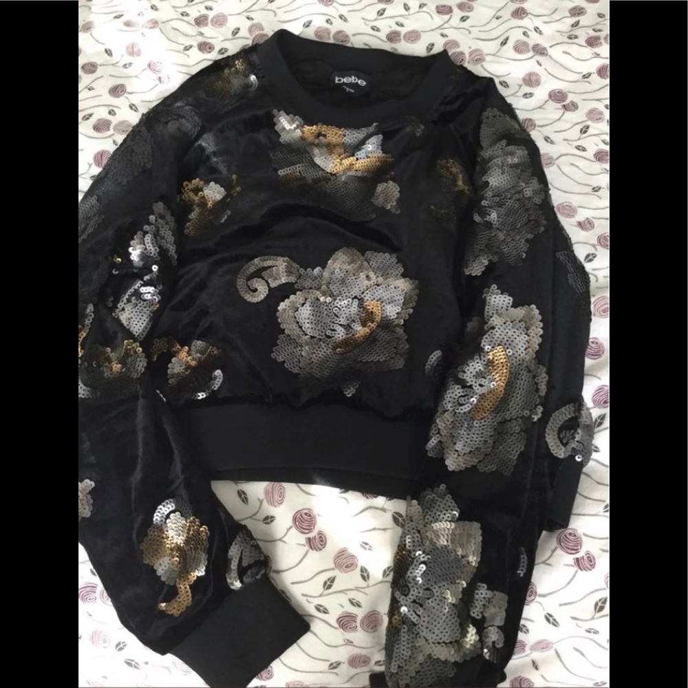 Bebe long sleeve black floral top